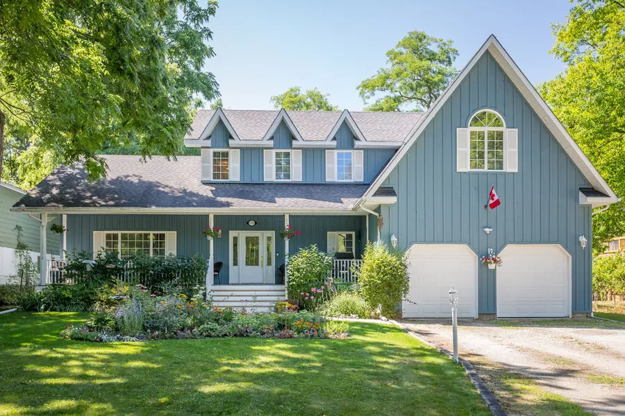 120 Wards RD, Blue Mountains, ON L9Y 0T7