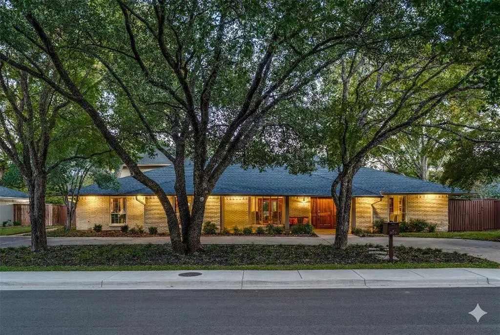 10626 Cox Lane, Dallas, TX 75229