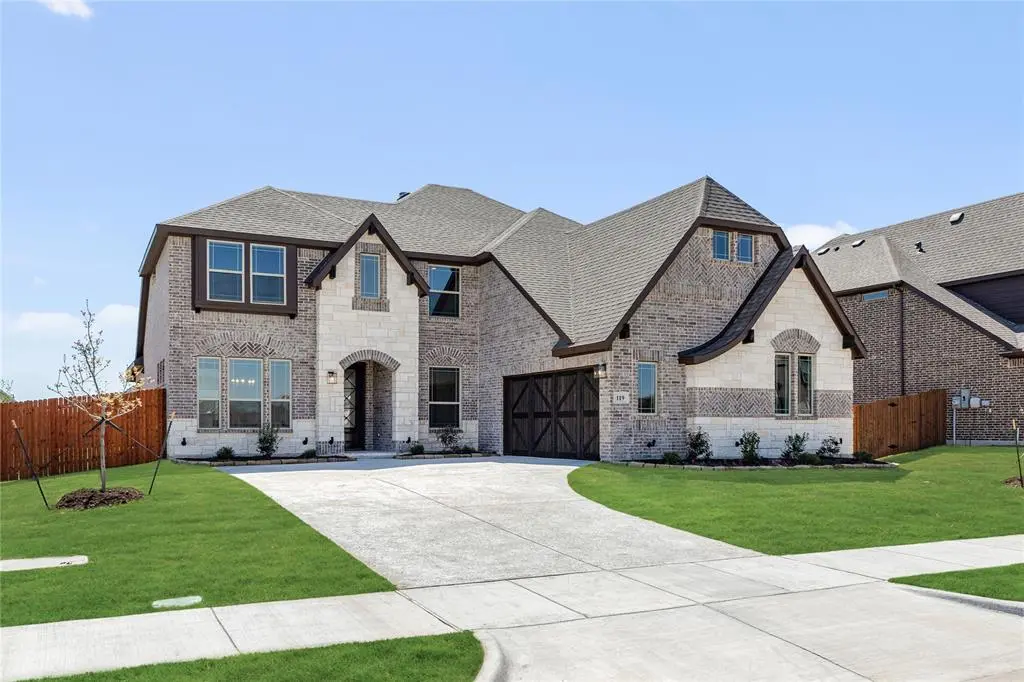 119 Tetrad Circle, Waxahachie, TX 75165