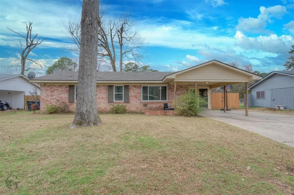 9478 Poinsettia Drive, Shreveport, LA 71118