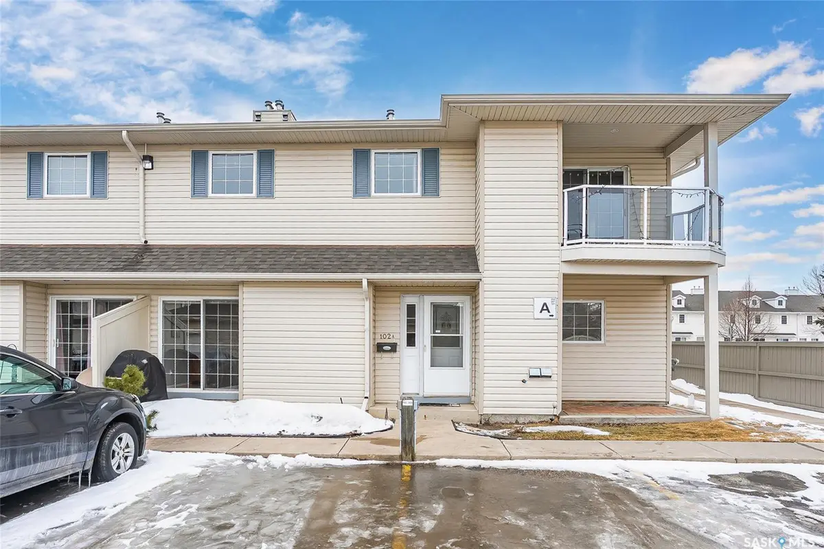425 Keevil CRESCENT #102A, Saskatoon, SK S7N 4R9