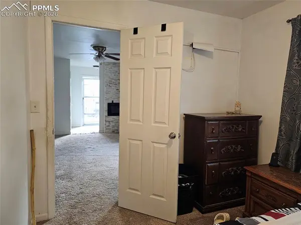 722 S Dante DR, Pueblo West, CO 81007