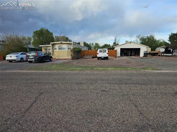 722 S Dante DR, Pueblo West, CO 81007