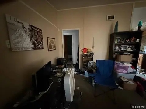 800 Jessop AVE, Lansing, MI 48910