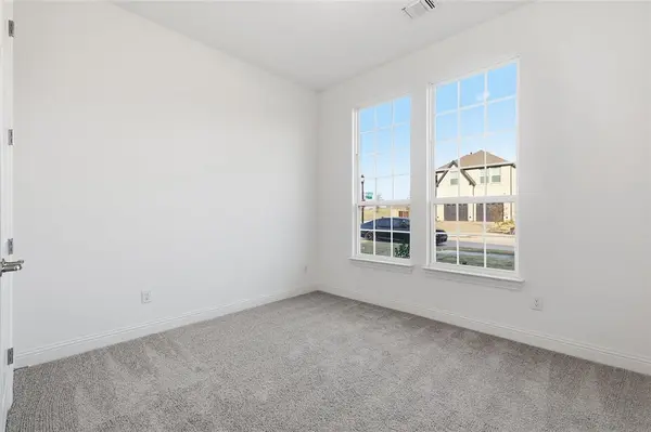 1868 Night Owl Way, Mesquite, TX 75181