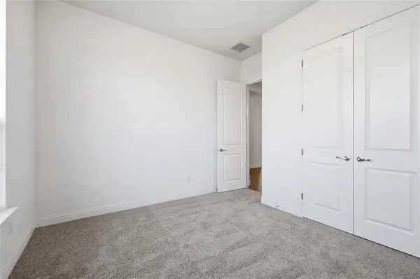 1868 Night Owl Way, Mesquite, TX 75181