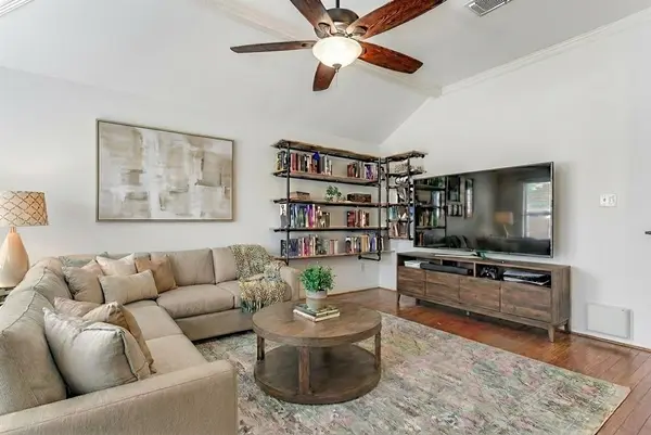 1220 Shady Elm Lane, Lewisville, TX 75067