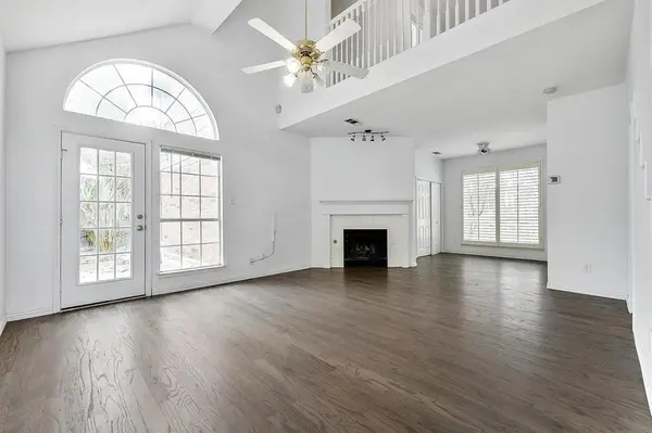 1372 Mae, Carrollton, TX 75007