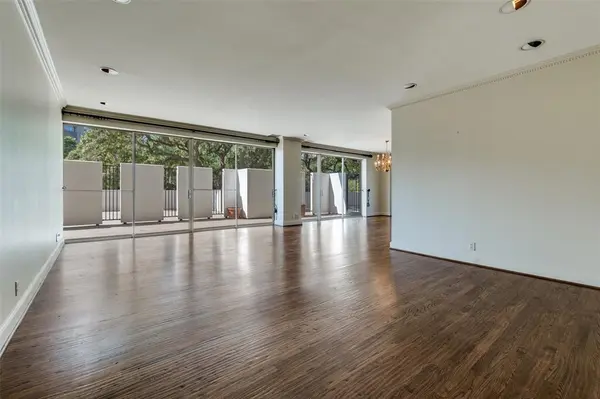 3601 Turtle Creek Boulevard #T3, Dallas, TX 75219