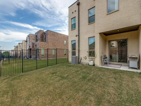 1072 Maverick Drive, Allen, TX 75013