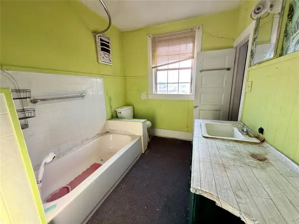 304 E 1st Avenue, Corsicana, TX 75110