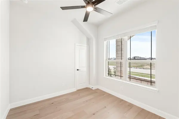 182 Memory Lane, Waxahachie, TX 75165