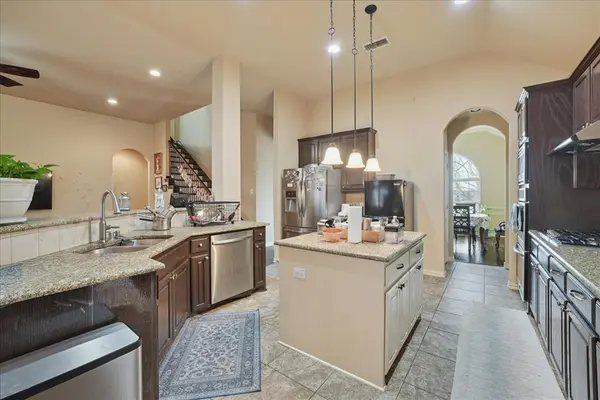 1121 Shearwater Lane, Garland, TX 75043