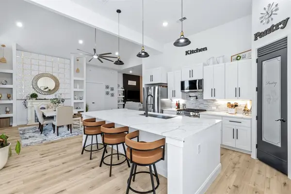 971 Sister Grove Road, Van Alstyne, TX 75495