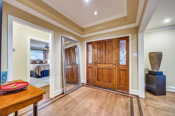 10626 Cox Lane, Dallas, TX 75229