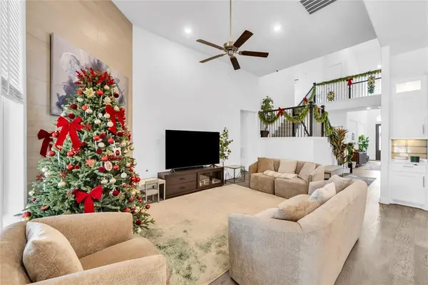 2218 Christopher Lane, Euless, TX 76040