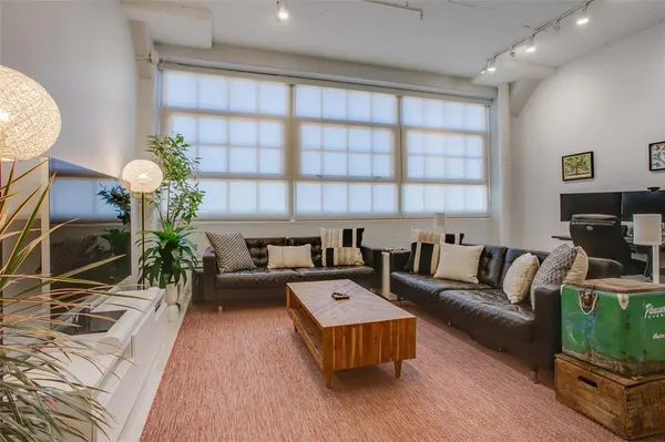 2600 W 7th Street #2614, Fort Worth, TX 76107