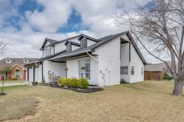 2018 Frontier Trail, Lewisville, TX 75067