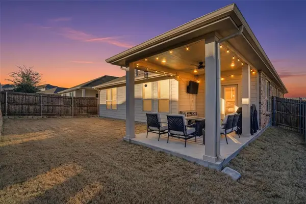 10909 Golden Barrel Court, Fort Worth, TX 76108