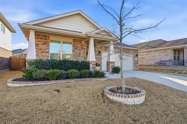 10909 Golden Barrel Court, Fort Worth, TX 76108