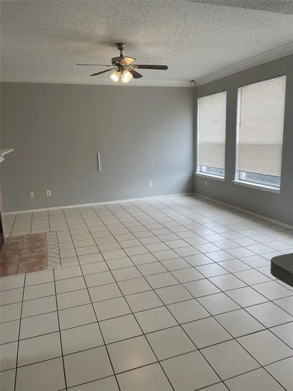 2660 Windswept Lane, Mesquite, TX 75181