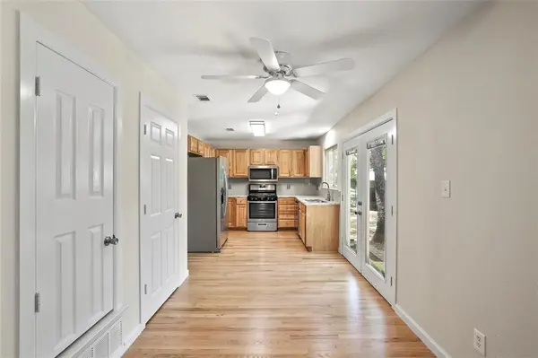 21 Horseshoe Drive, Highland Village, TX 75077