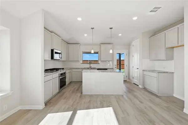 808 Antioch Drive, Princeton, TX 75071