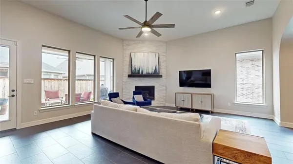 2829 Amesbury, The Colony, TX 75056