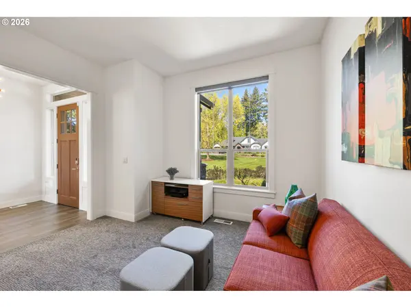 31826 NW Redhaven ST, Hillsboro, OR 97124