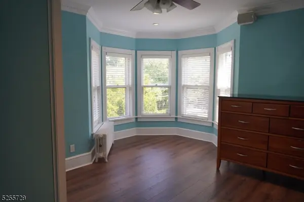 96 High St, Newton Town, NJ 07860