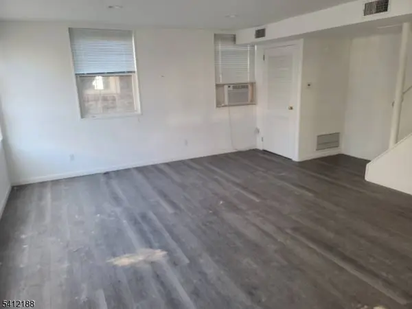 16 Smull Ave, Caldwell Boro Twp., NJ 07006