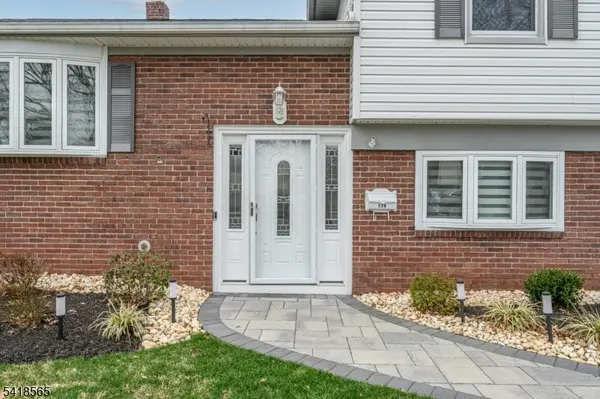 174 Liberty St, Clark Twp., NJ 07066