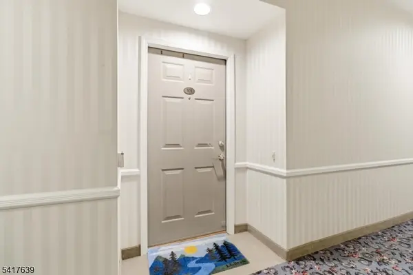 5301 Richmond Rd #301, West Milford Twp., NJ 07480