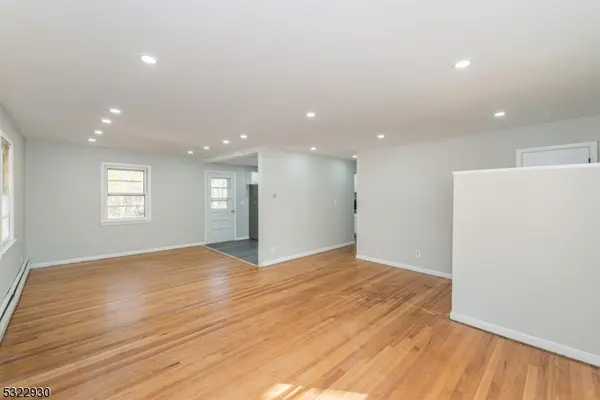 200 Conklintown Rd, Ringwood Boro, NJ 07456