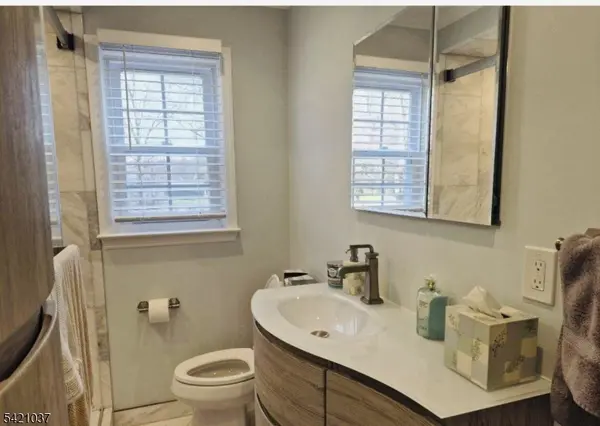 16 Washington Valley Rd, Warren Twp., NJ 07059