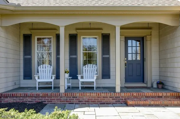 971 Nepawin Ln, Scotch Plains Twp., NJ 07076