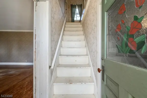 105 Morning Glory Rd, Green Brook Twp., NJ 07059