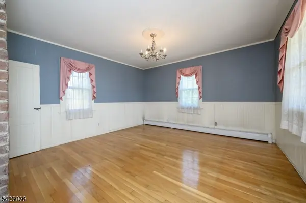 105 Morning Glory Rd, Green Brook Twp., NJ 07059