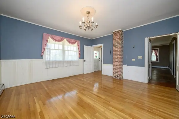 105 Morning Glory Rd, Green Brook Twp., NJ 07059