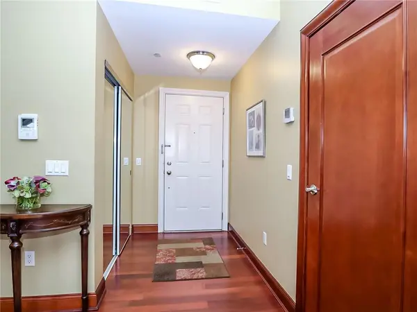 3871 Amboy RD #201, Staten  Island, NY 10308