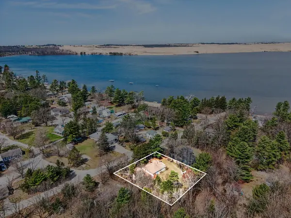 732 N 22nd AVE, Golden Twp, MI 49436