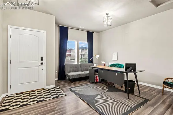 10888 Traders Pkwy, Fountain, CO 80817