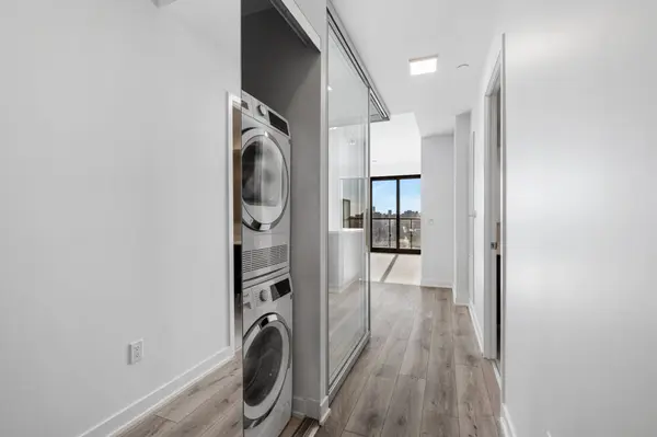 29 Green Trail CT #3009, Toronto C15, ON M2K 0J9