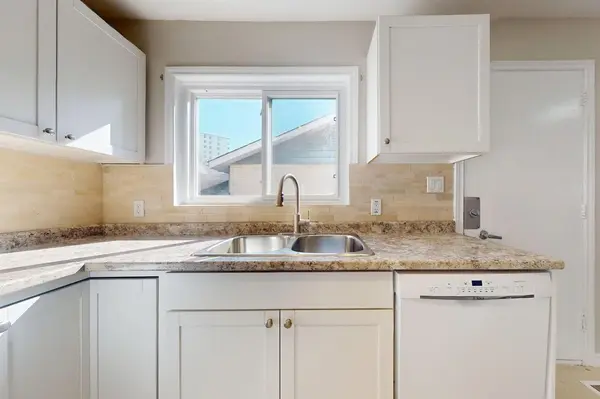 34 Orton Park RD W, Toronto E09, ON M1G 3G4