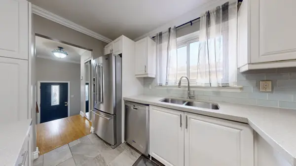 23 Gorsey SQ, Toronto E11, ON M1B 1A6