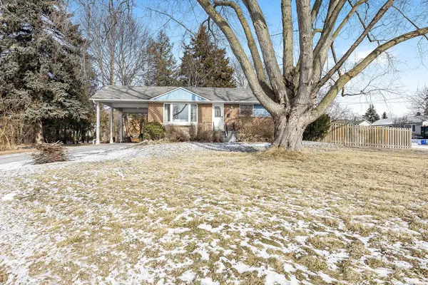 25 Hiley AVE, Ajax, ON L1S 6H3