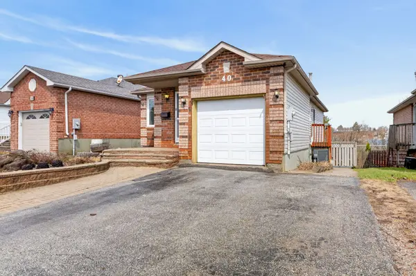 40 Arthur AVE, Barrie, ON L4M 6H4