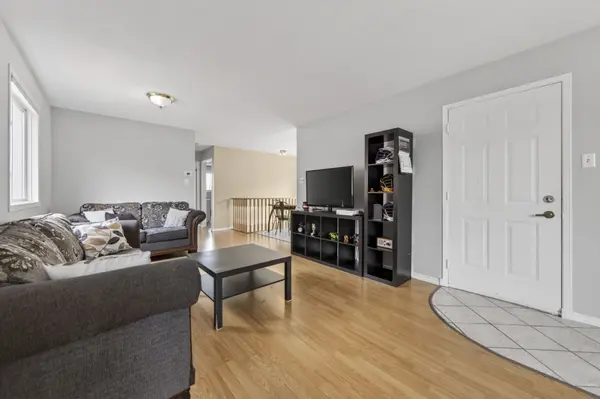 40 Arthur AVE, Barrie, ON L4M 6H4