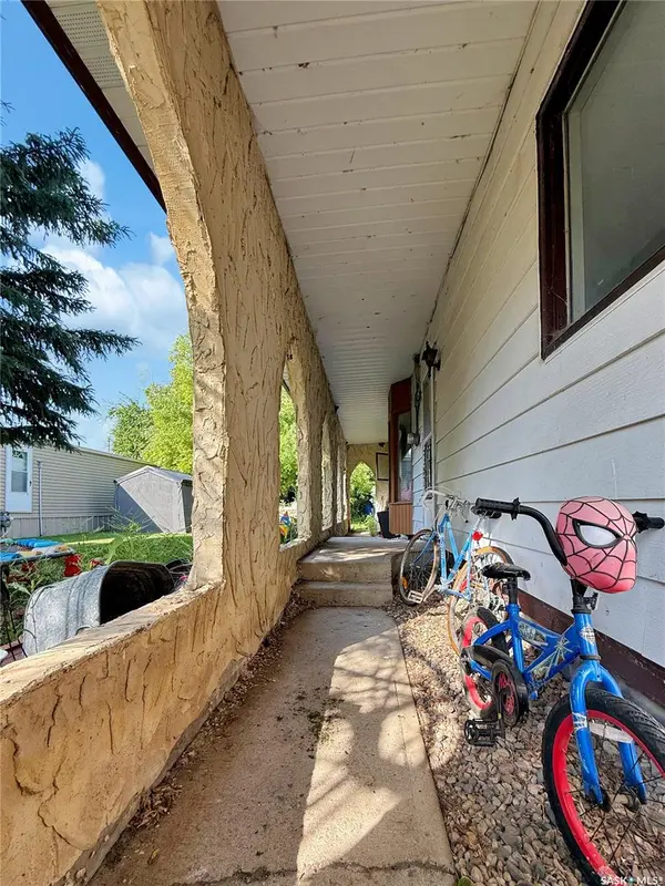 204 Allan AVENUE, Saltcoats, SK S0A 3R0