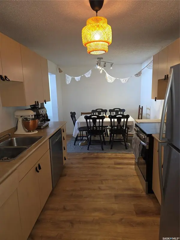 3809 Luther PLACE #5, Saskatoon, SK S7H 4B1